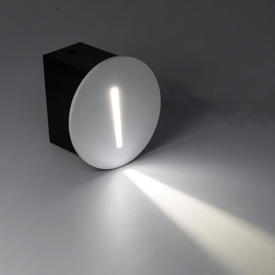 BowLift | Luca – Stylish stair lighting with sensor technology